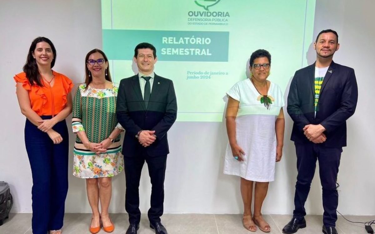 Diretoria da ADEPEPE acompanha apresentação de relatório da Ouvidoria Externa da DPPE